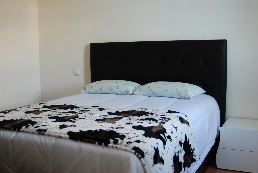 Apartamento Do Mar ฟุงชาล ภายนอก รูปภาพ