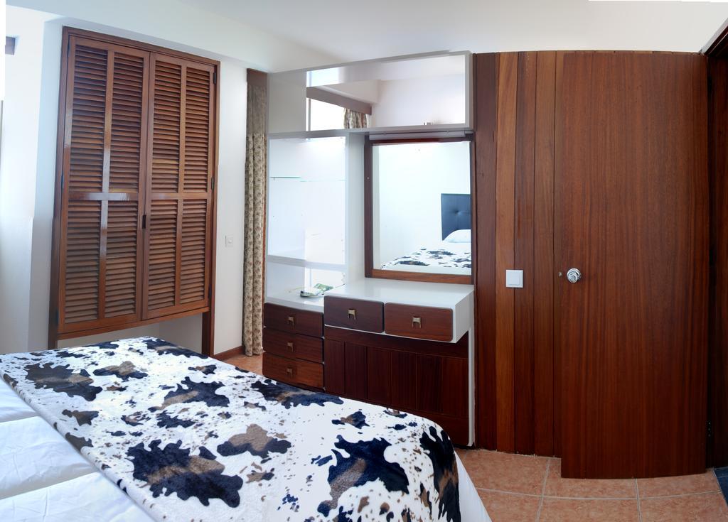 Apartamento Do Mar ฟุงชาล ภายนอก รูปภาพ