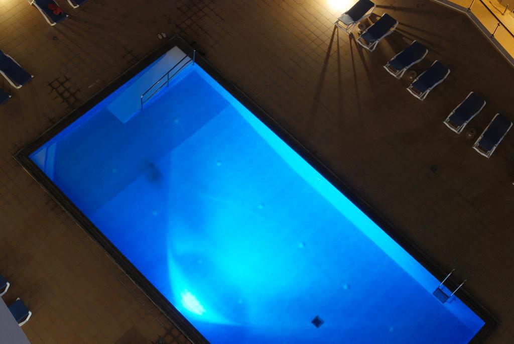Apartamento Do Mar ฟุงชาล ภายนอก รูปภาพ