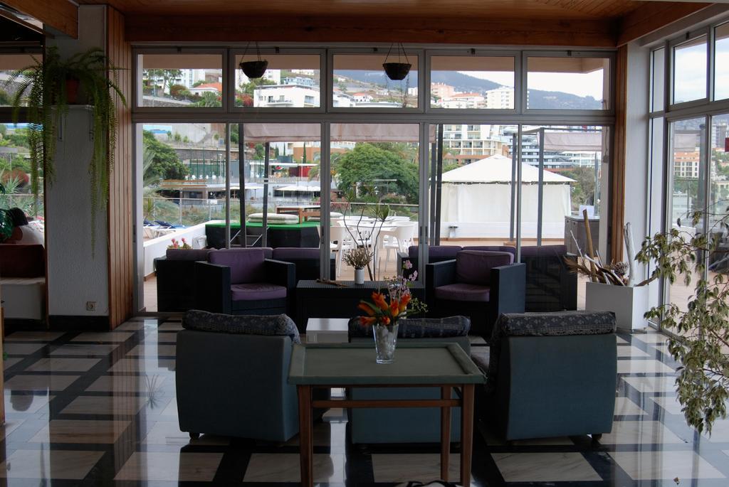 Apartamento Do Mar ฟุงชาล ภายนอก รูปภาพ