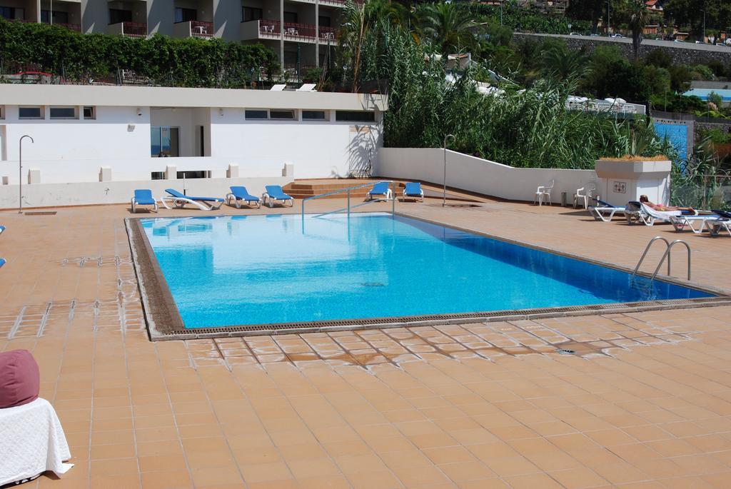Apartamento Do Mar ฟุงชาล ภายนอก รูปภาพ