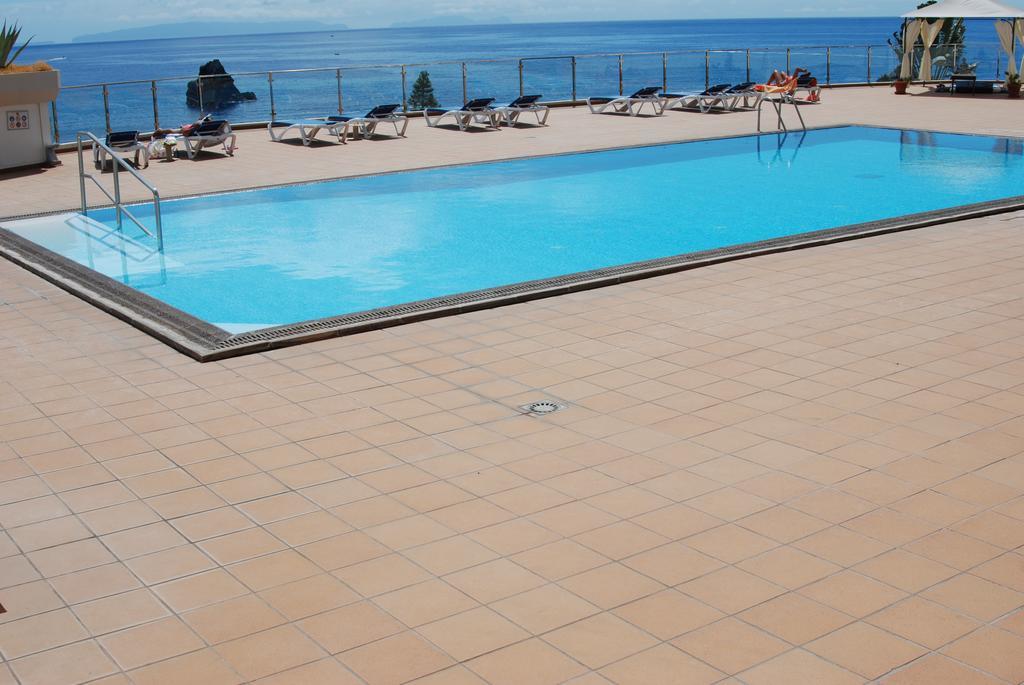Apartamento Do Mar ฟุงชาล ภายนอก รูปภาพ