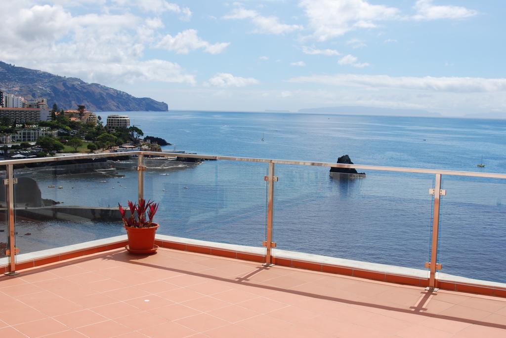 Apartamento Do Mar ฟุงชาล ภายนอก รูปภาพ